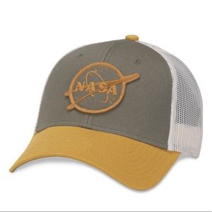 American needle NASA trucker hat NWT
